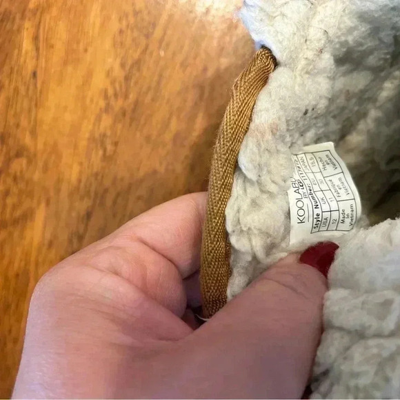 Koolaburra by Ugg tan short boots size 12 - Picture 6 of 8